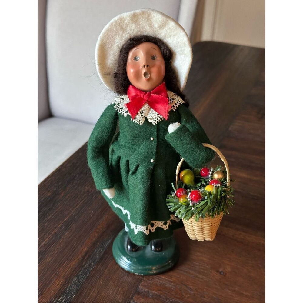 Byers choice traditional child caroler